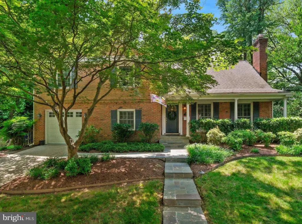 6804 Sulky Ln, North Bethesda