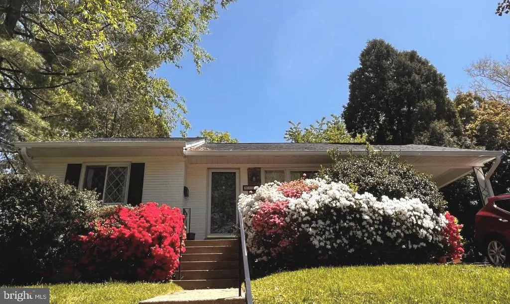 9235 E Parkhill Dr, Bethesda