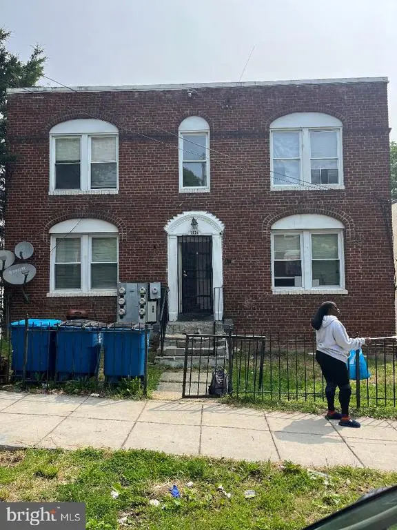 2824 Buena Vista Ter Se, WASHINGTON