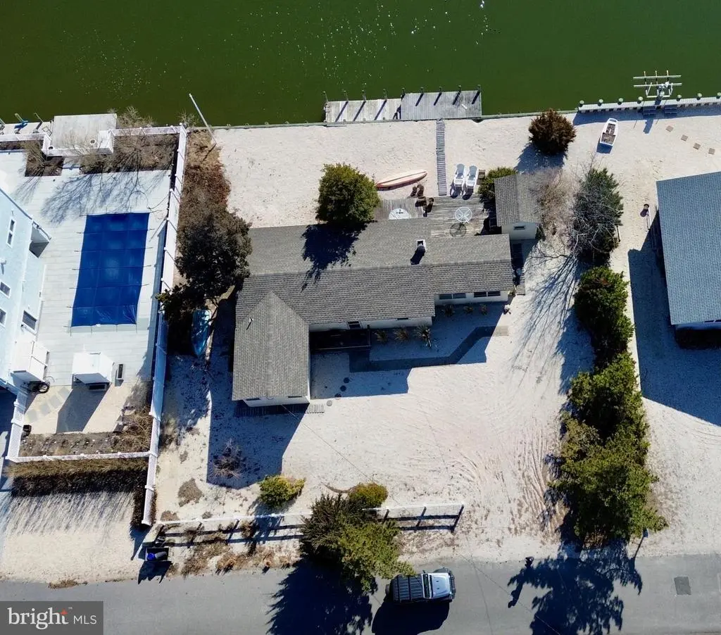 113 Laguna Lane, LONG BEACH TOWNSHIP