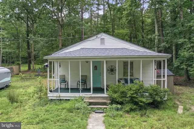 59 Orange Dr, Hague