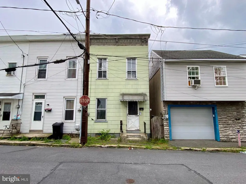 125 Carbon St, MINERSVILLE