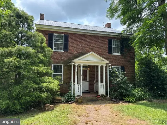 560 Basehoar Roth Rd, Littlestown
