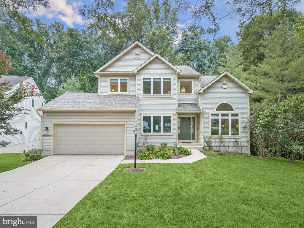 6052 Ascending Moon Path, Clarksville