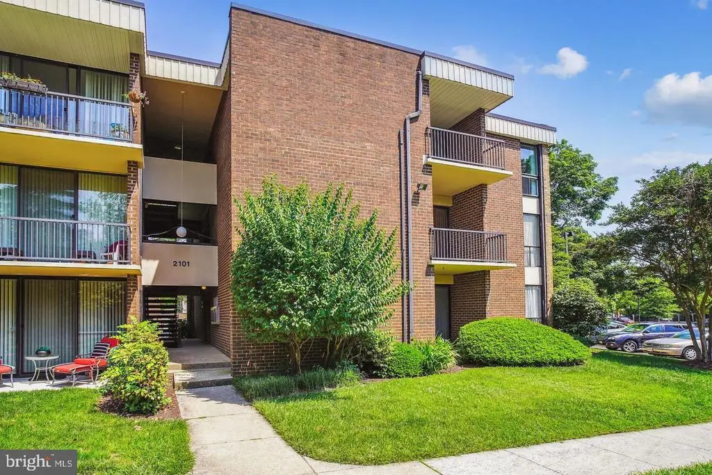 2101 Walsh View Ter #17-103, SILVER SPRING