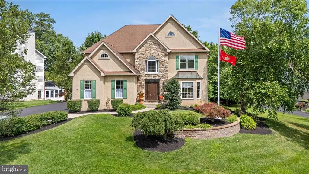 13 Cedar Crest Ct, DOYLESTOWN