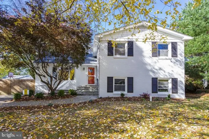 5400 Greystone St, Chevy Chase