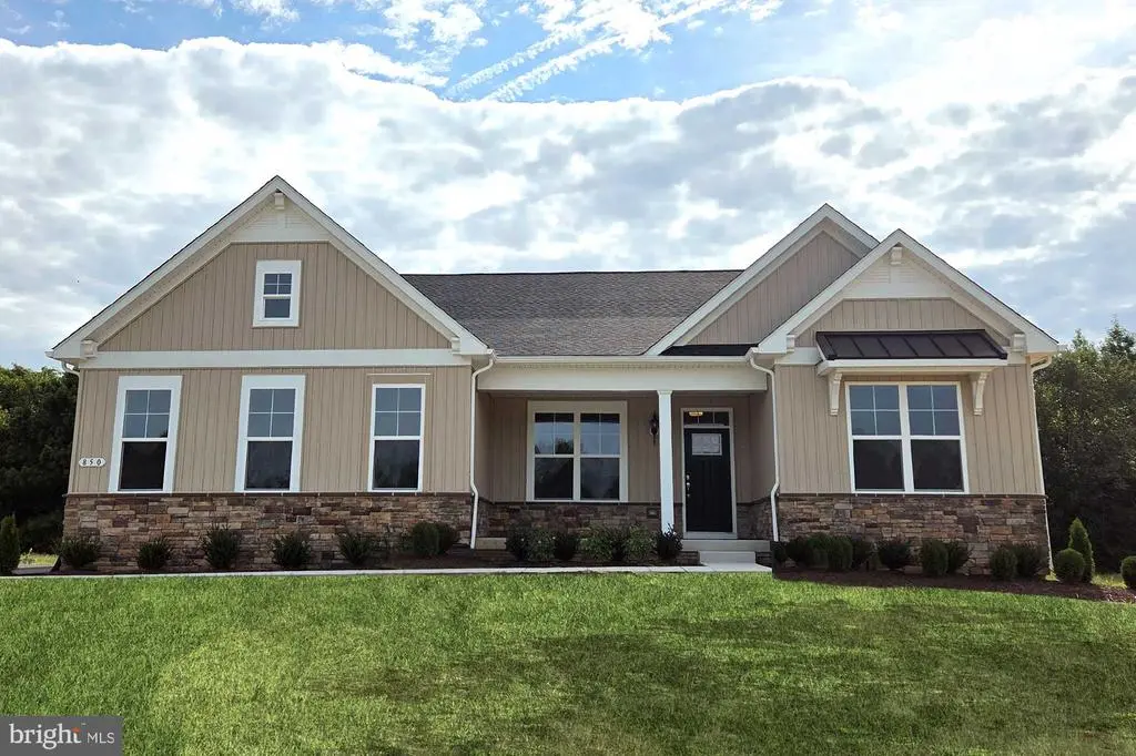 850 Brookfield Drive, DOVER