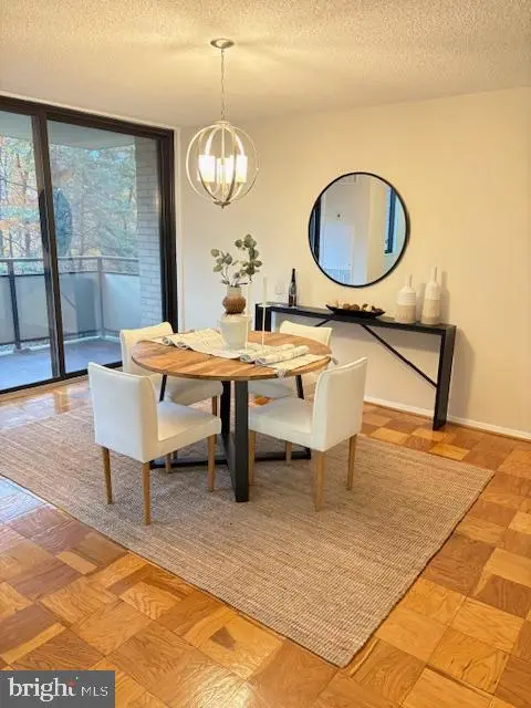 5225 Pooks Hill Rd #222n, Bethesda