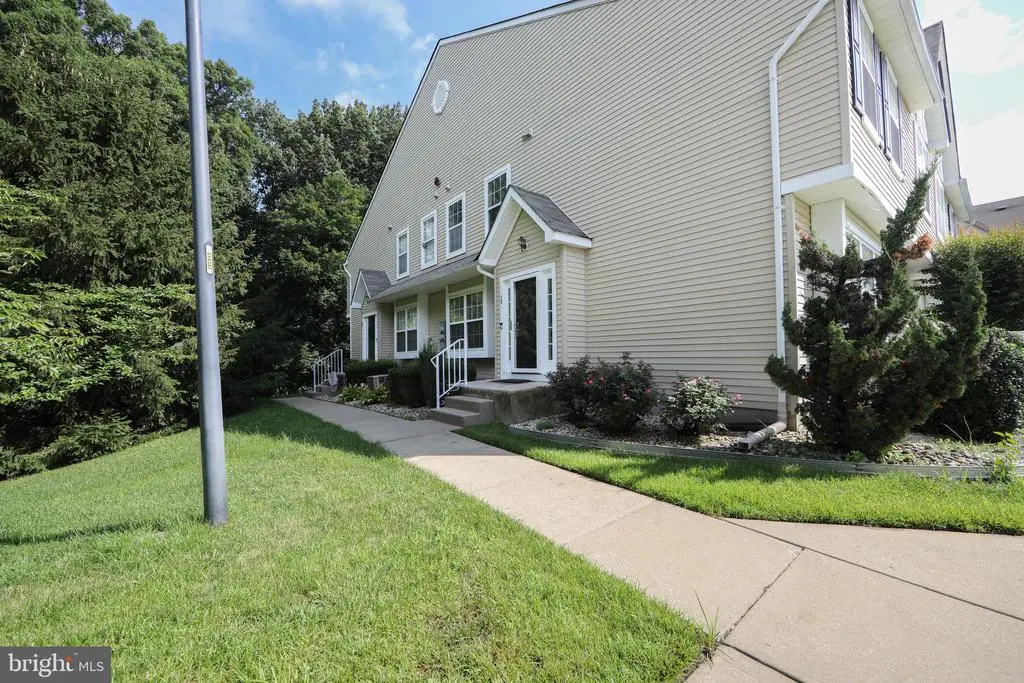 1801 Beacon Hill Dr, SICKLERVILLE