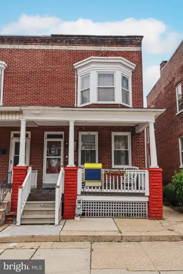 725 Wallace St, York
