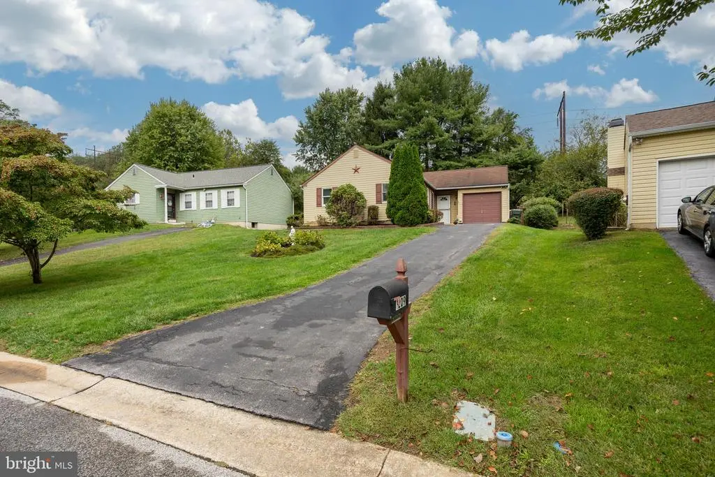 1209 New Hampshire Ln, DOWNINGTOWN