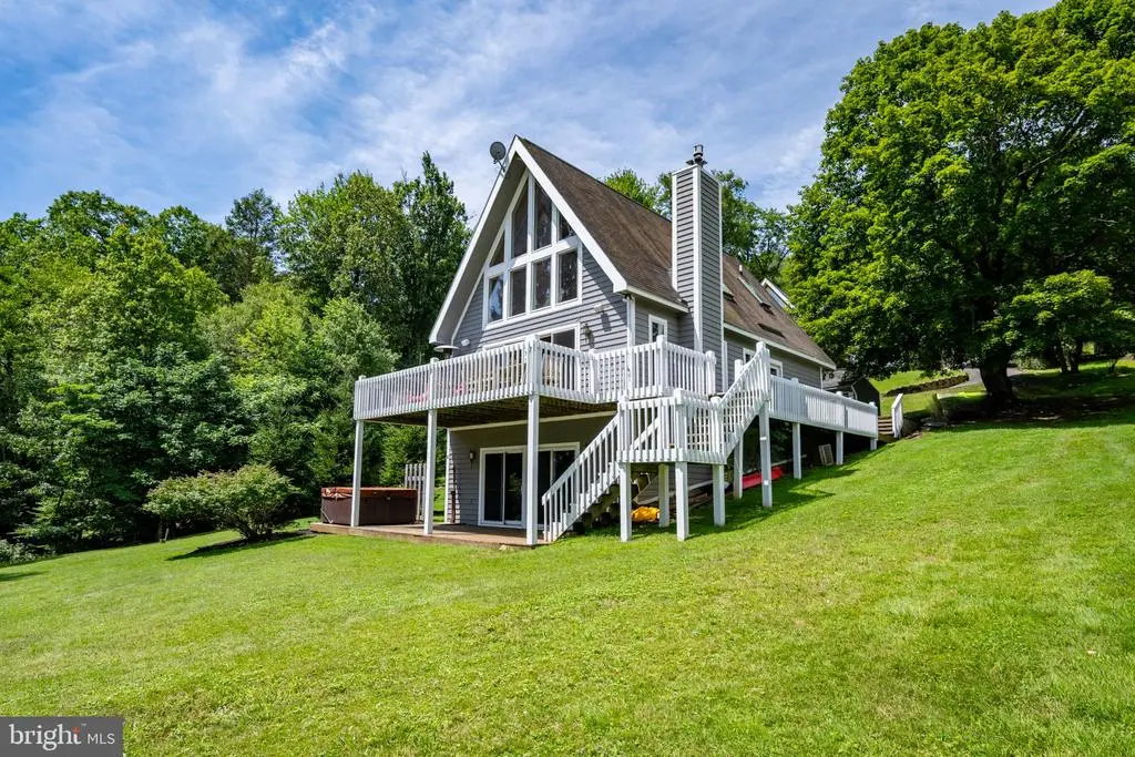 1167 Marsh Hill Rd #2, Mc Henry