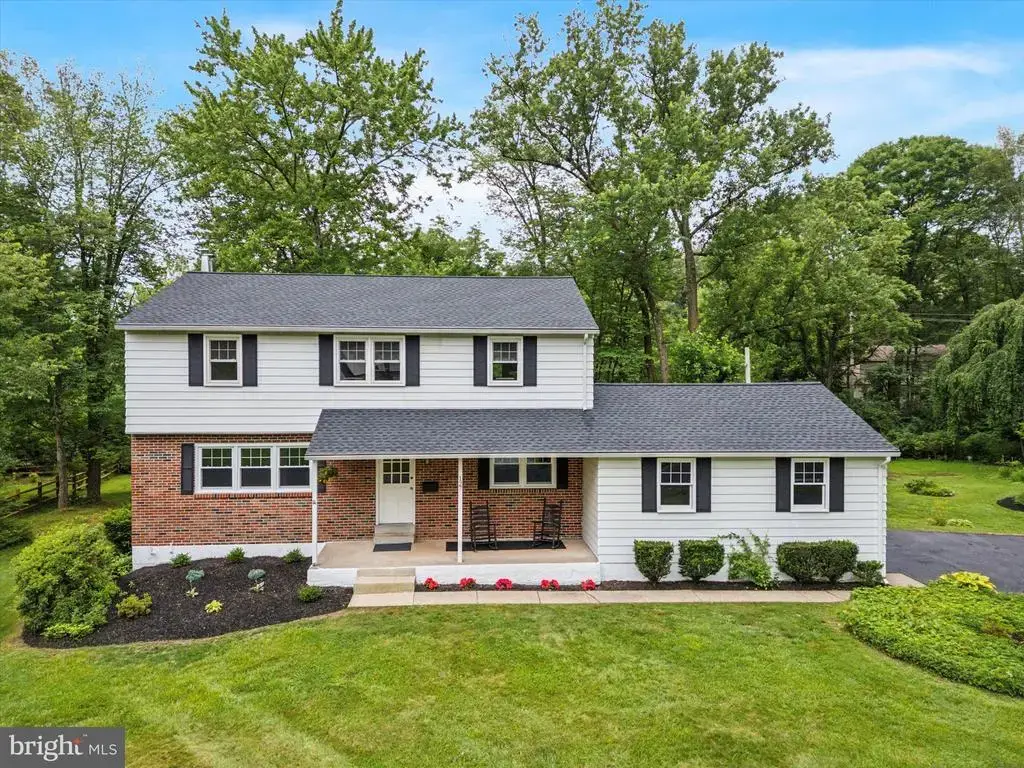 127 Homestead Dr, DOYLESTOWN