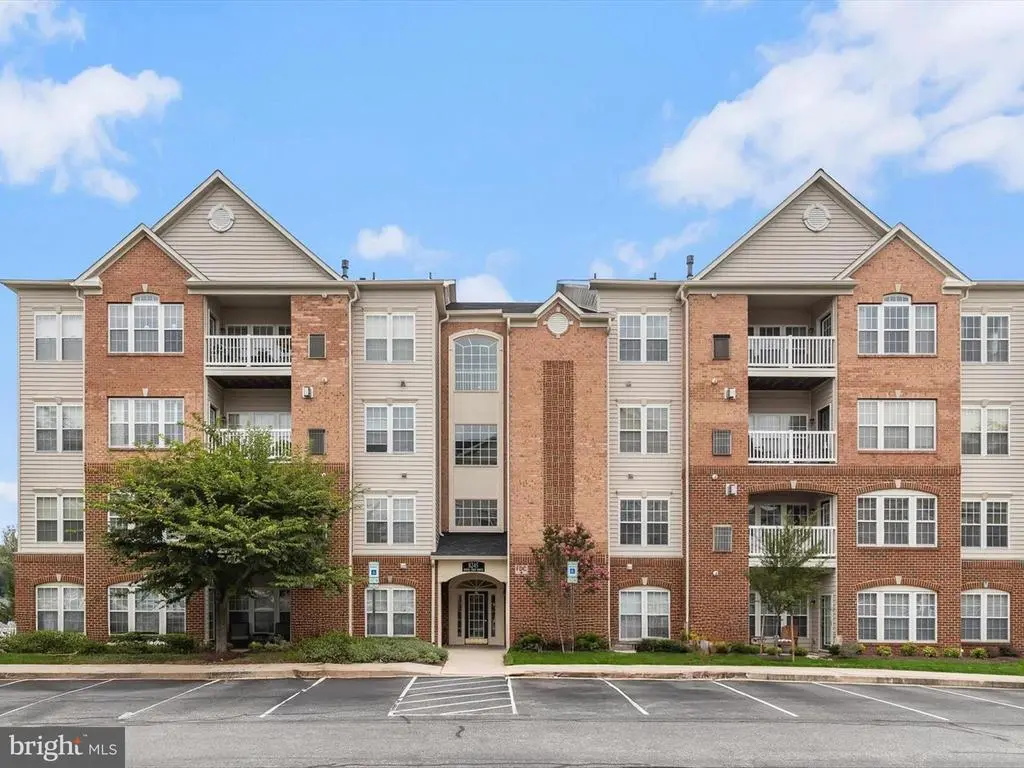 8245 Stone Crop Dr #r, Ellicott City