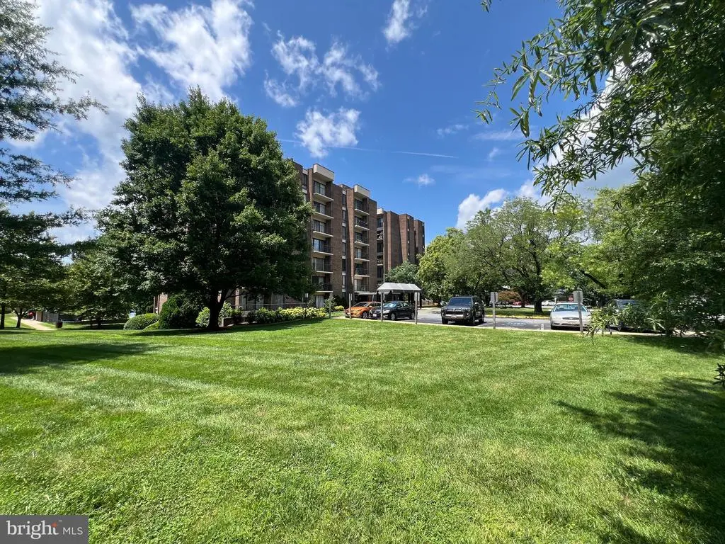 9900 Georgia Ave #27-113, SILVER SPRING