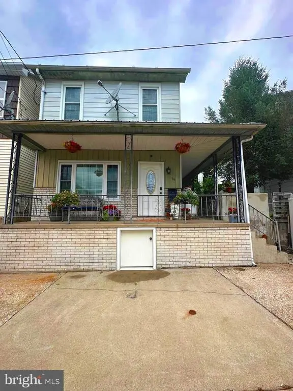 39 W Grand Ave, TOWER CITY