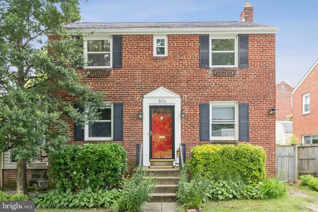 804 Lanark Way, Silver Spring