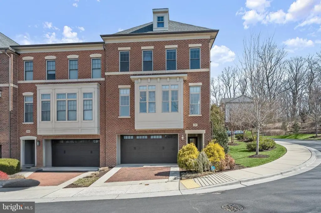 131 Bytham Ridge Ln, Potomac