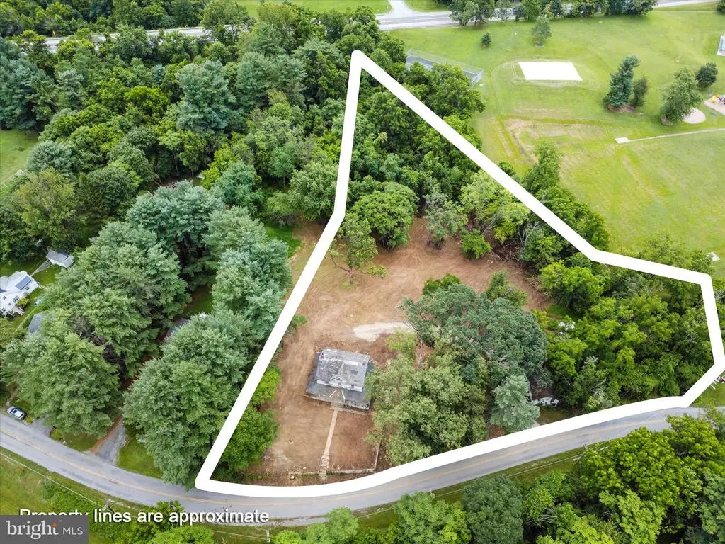 3305 Gapland Rd, ROHRERSVILLE