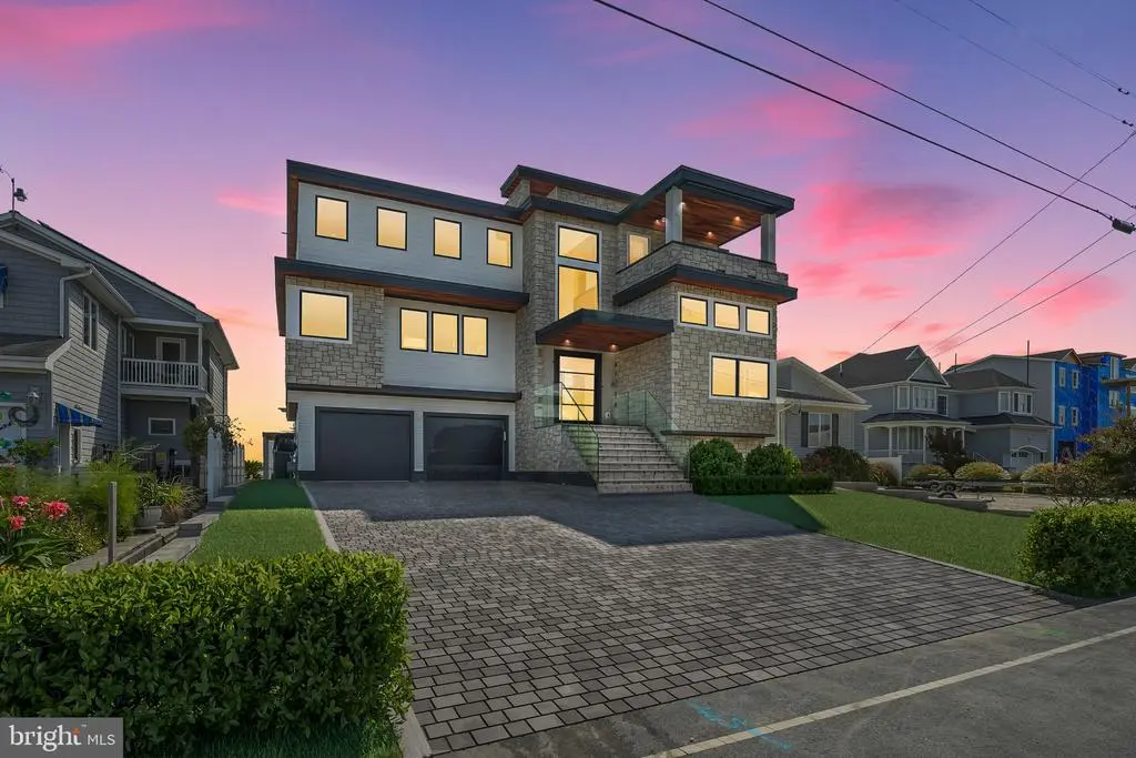 1262 Jennifer Ln, MANAHAWKIN