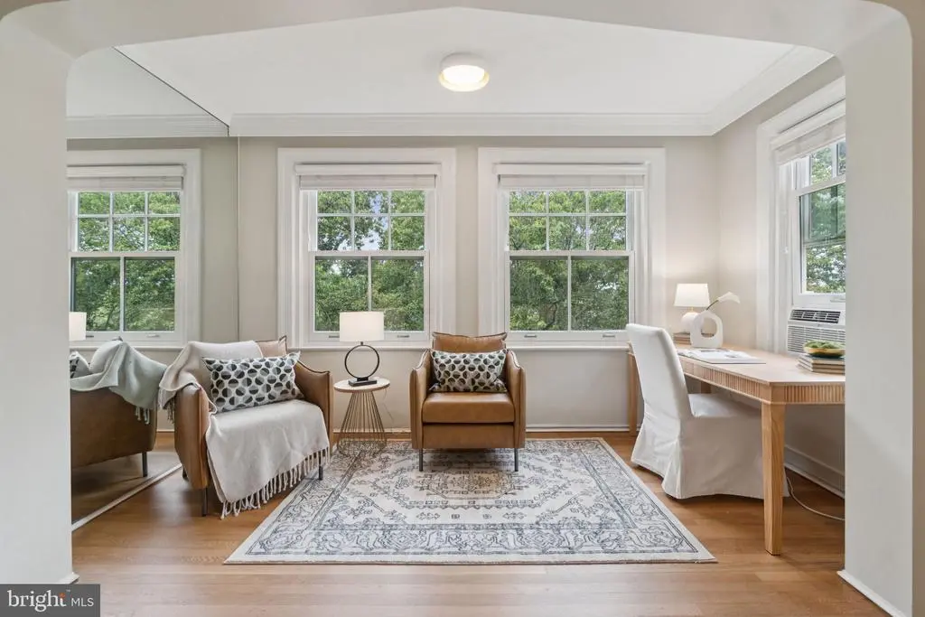 Photo of Listing #DCDC2211530