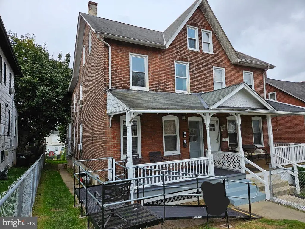 150 S 4th Ave, COATESVILLE