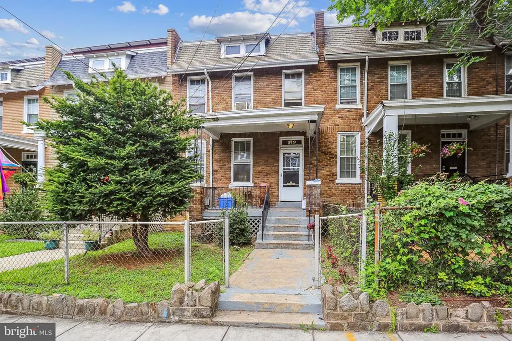 919 Farragut St Nw, Washington