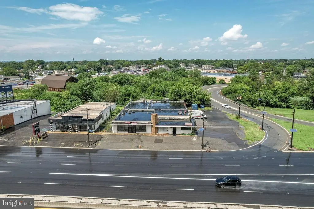 7007 Route, PENNSAUKEN