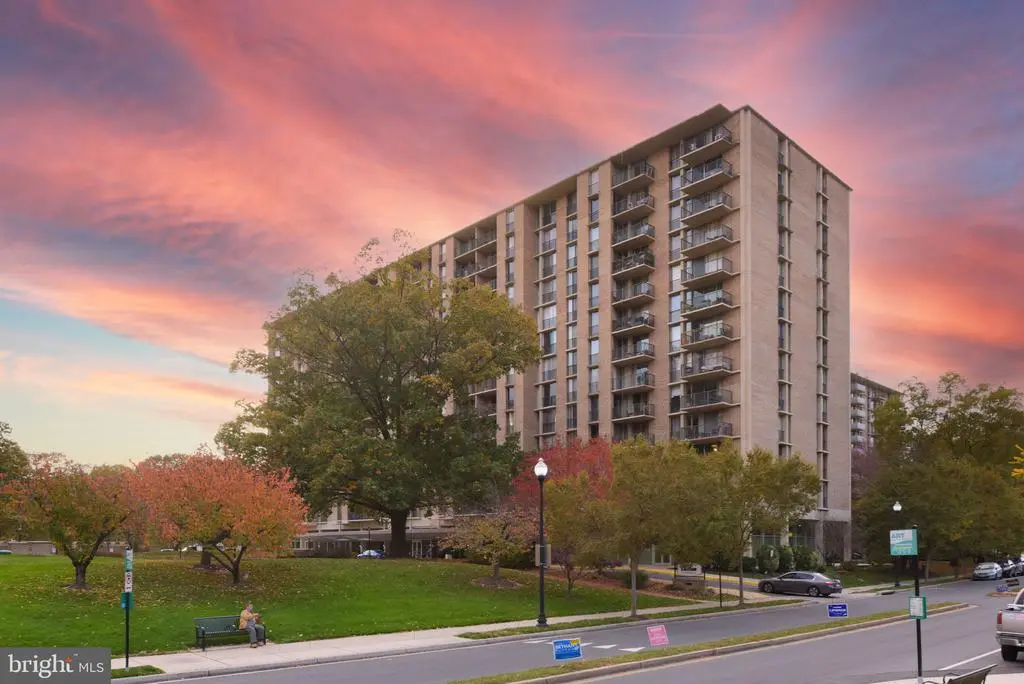 4600 S Four Mile Run Dr S #139, ARLINGTON