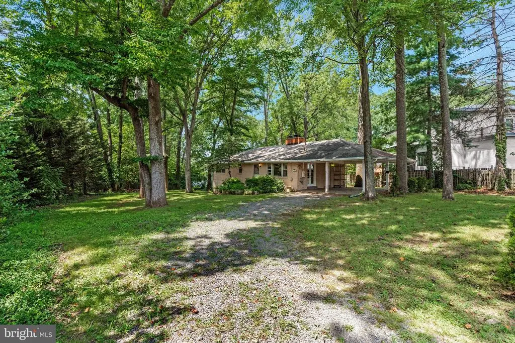 1616 6th Lot D Pl, MCLEAN