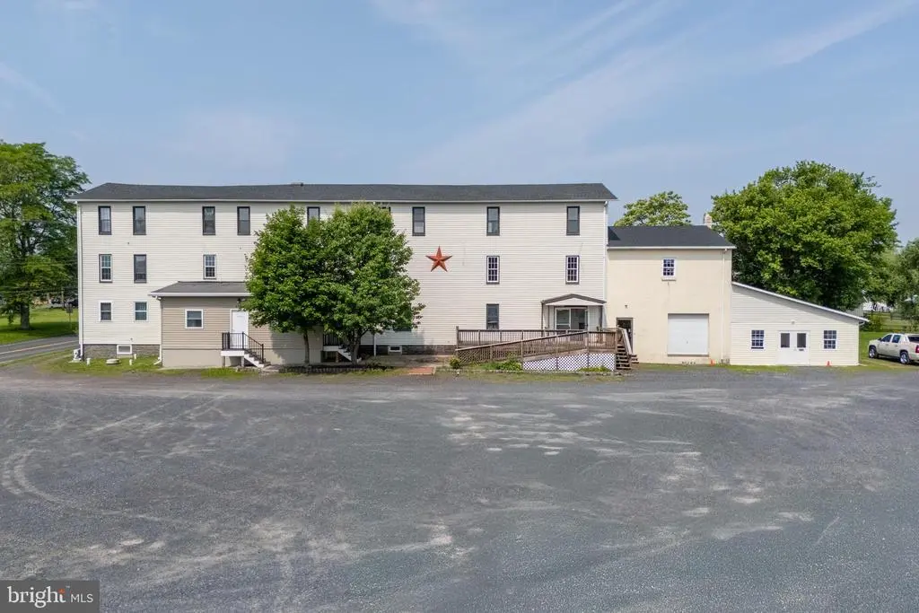 97 Ridge Rd #3rd Floor - B, TELFORD