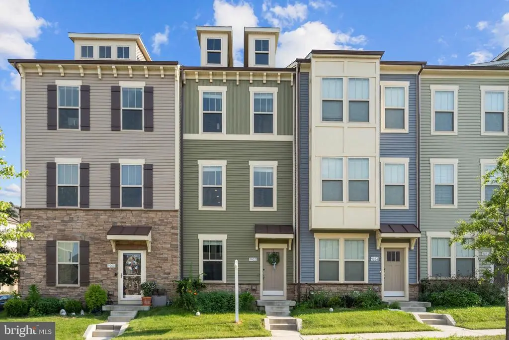 9002 Shady Pines Dr, FREDERICK