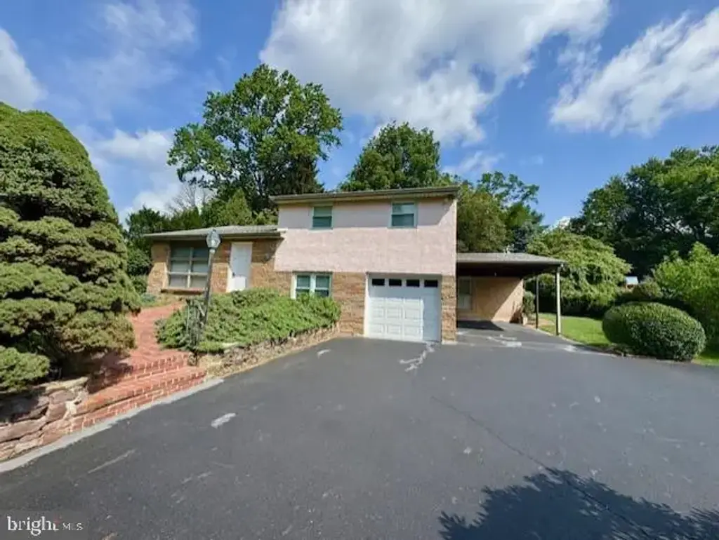 149 Rocksville Rd, HOLLAND