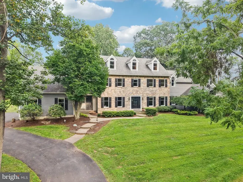 4033 Devonshire Dr, NEW HOPE