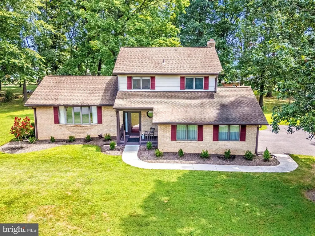 5018 Camelback Ln, Frederick