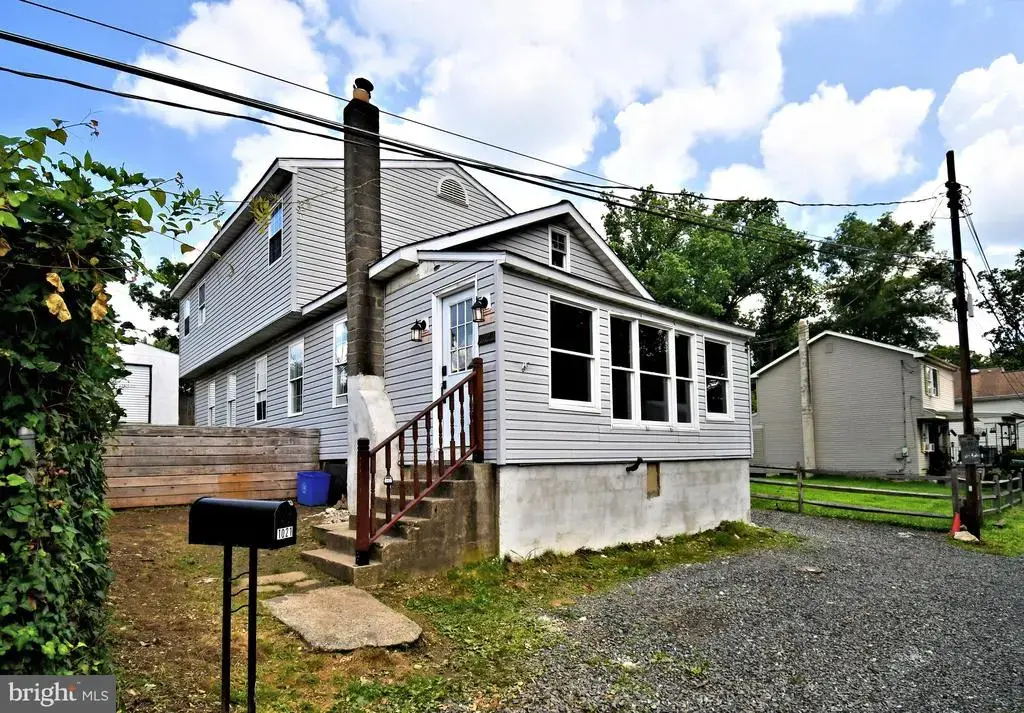 1021 Honeysuckle Ave, LANGHORNE