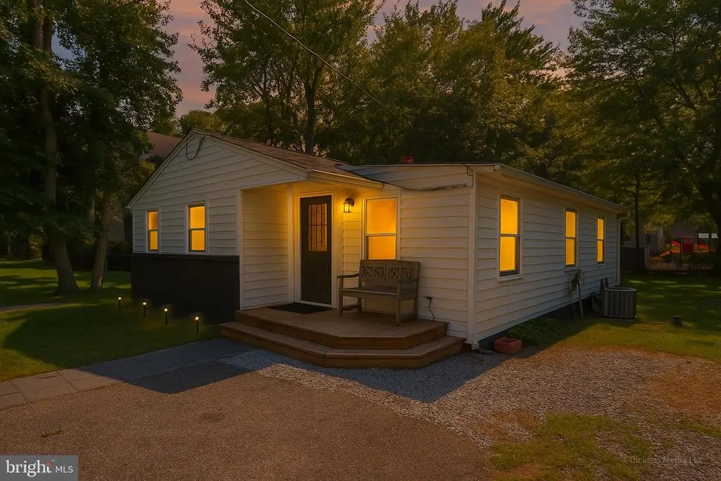 3504-a Cohasset Ave, Annapolis