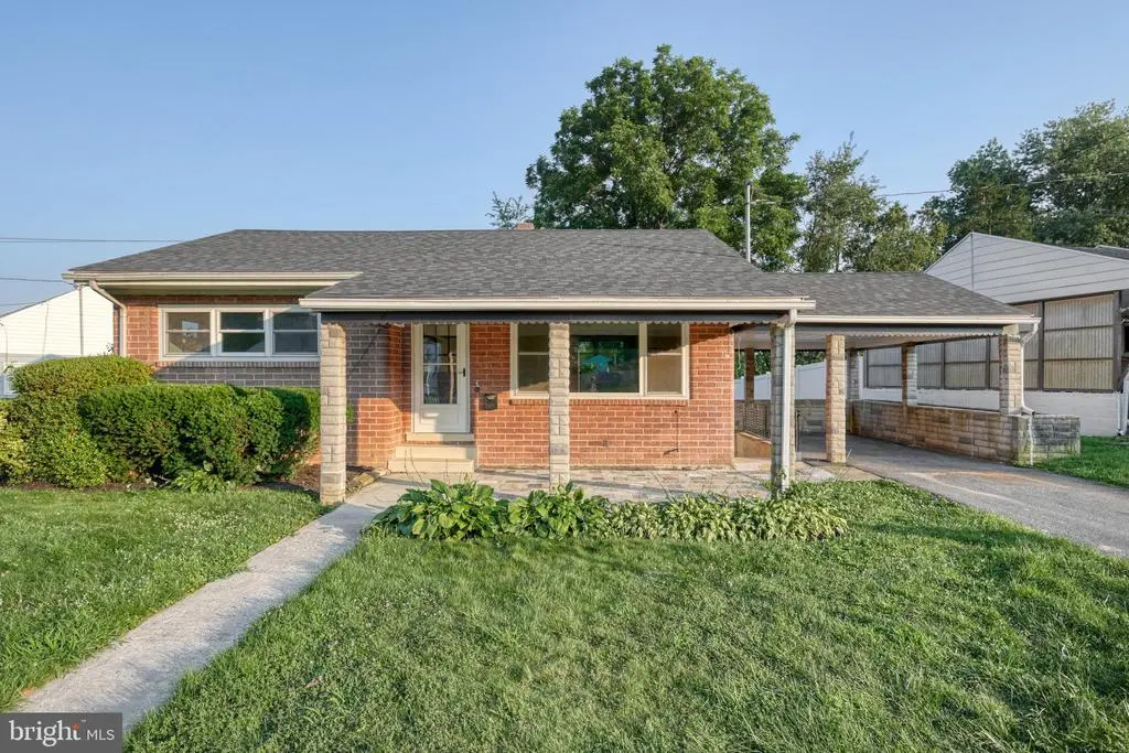 5 William Penn Dr, CAMP HILL