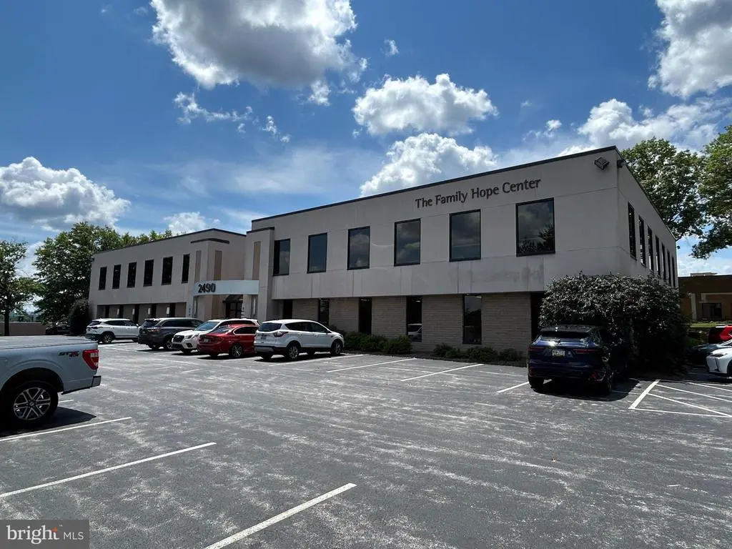 2490 Boulevard Of The Generals, NORRISTOWN