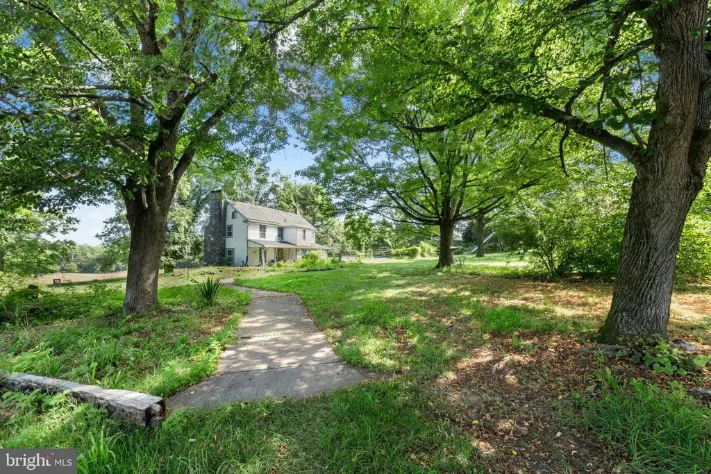 665 Kintner Rd, KINTNERSVILLE