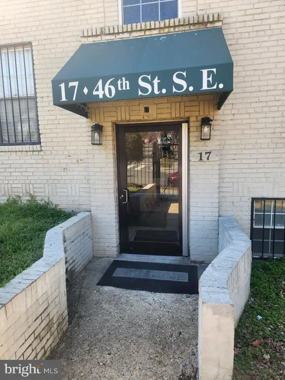 17 46th St Se #5, WASHINGTON