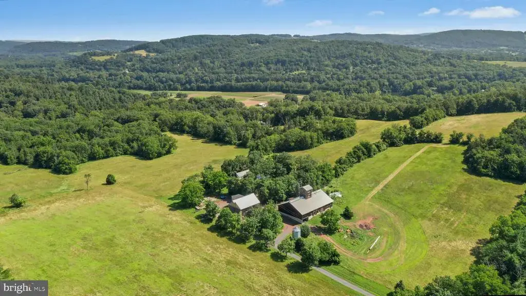 665 Kintner Rd, KINTNERSVILLE