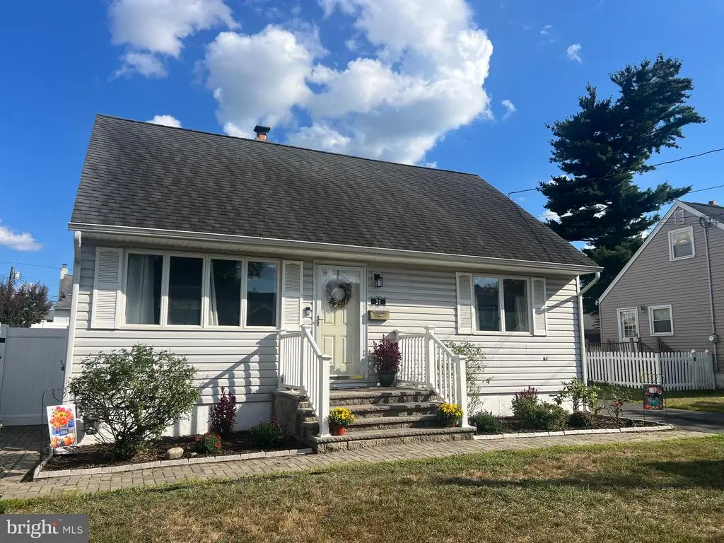 31 Baltusrol St, HAMILTON