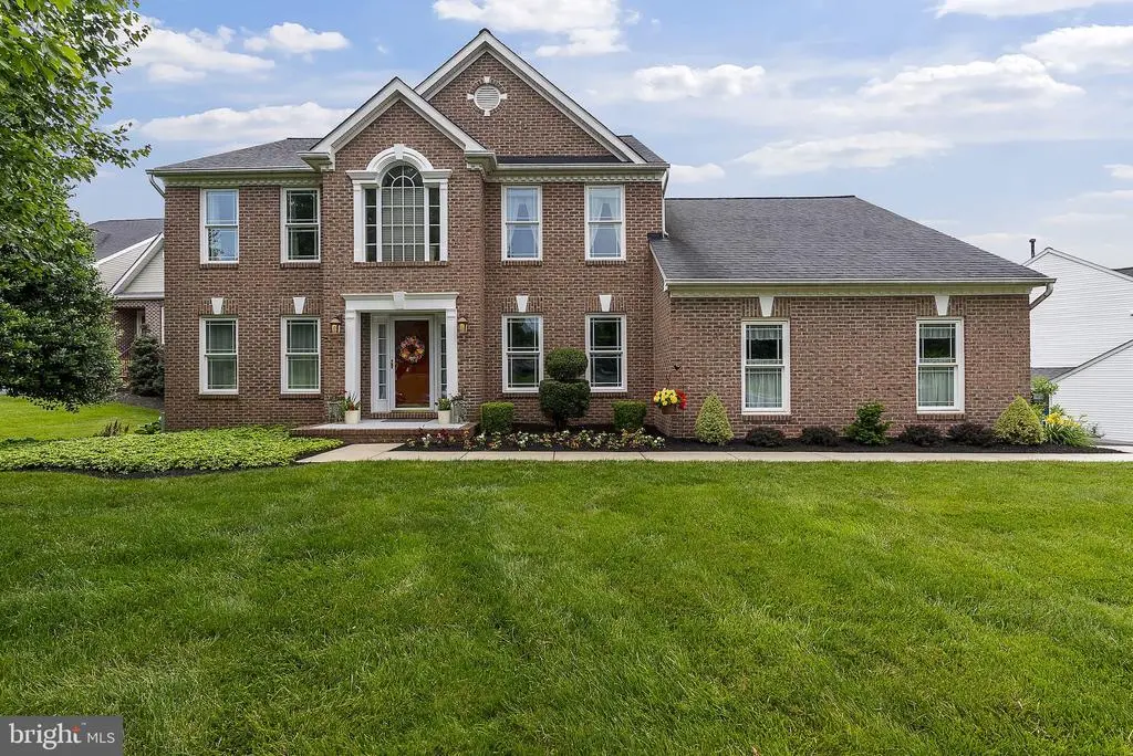 1035 Caren Dr, Eldersburg