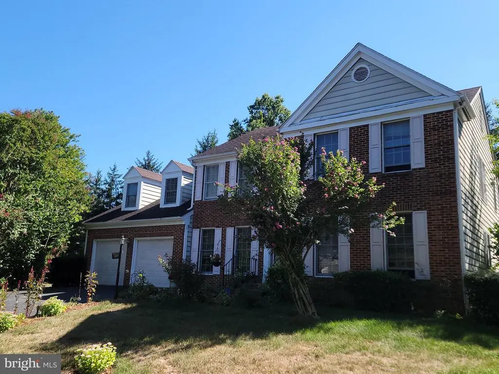 100 Rose Garden Way, FREDERICK