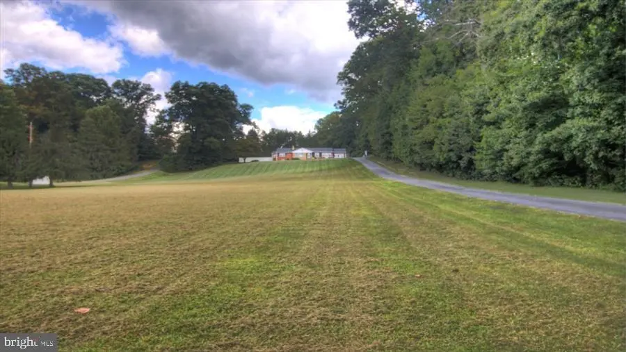 15306 Hall Rd, Bowie