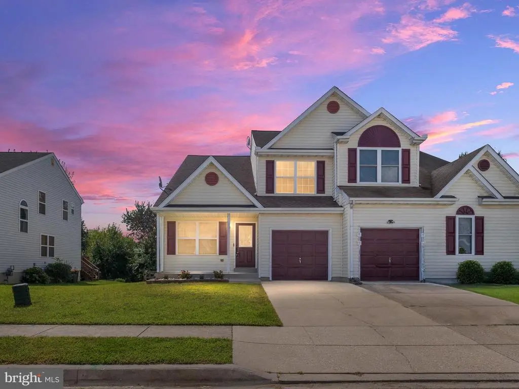 821 Gibbs Dr, Middletown