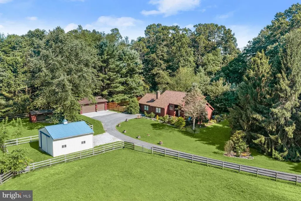 5129 Grave Run Rd, Manchester