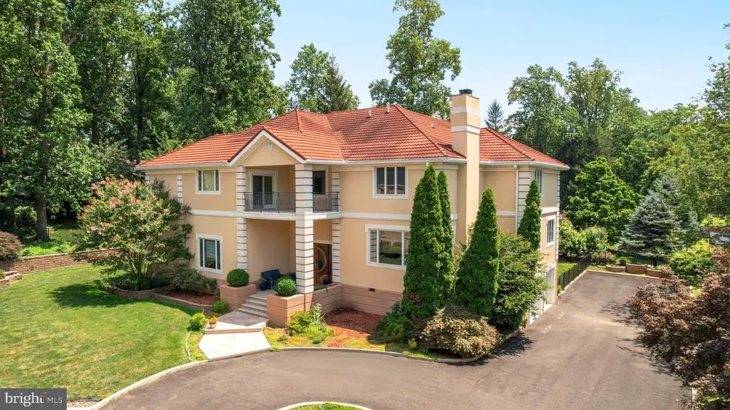 1427 Byberry Rd, HUNTINGDON VALLEY